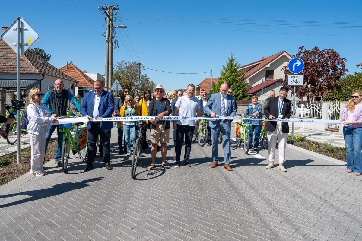 Rozvoj cyklistickej infraštruktúry v Senci – revitalizácia a zmena organizácie dopravy Štefánikova ul. – ZŠ Mlynská v Senci – I. etapa