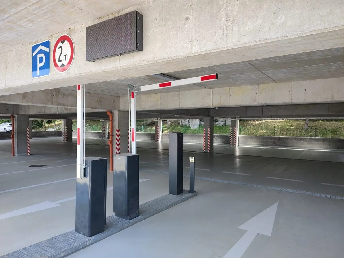 Záchytné parkovisko – Parkovací dom – Železničná – I.etapa