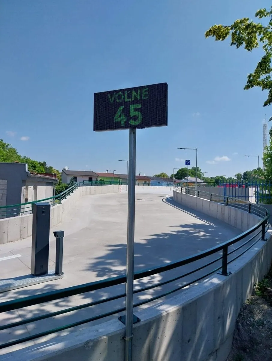 Záchytné parkovisko – Parkovací dom – Železničná – I.etapa