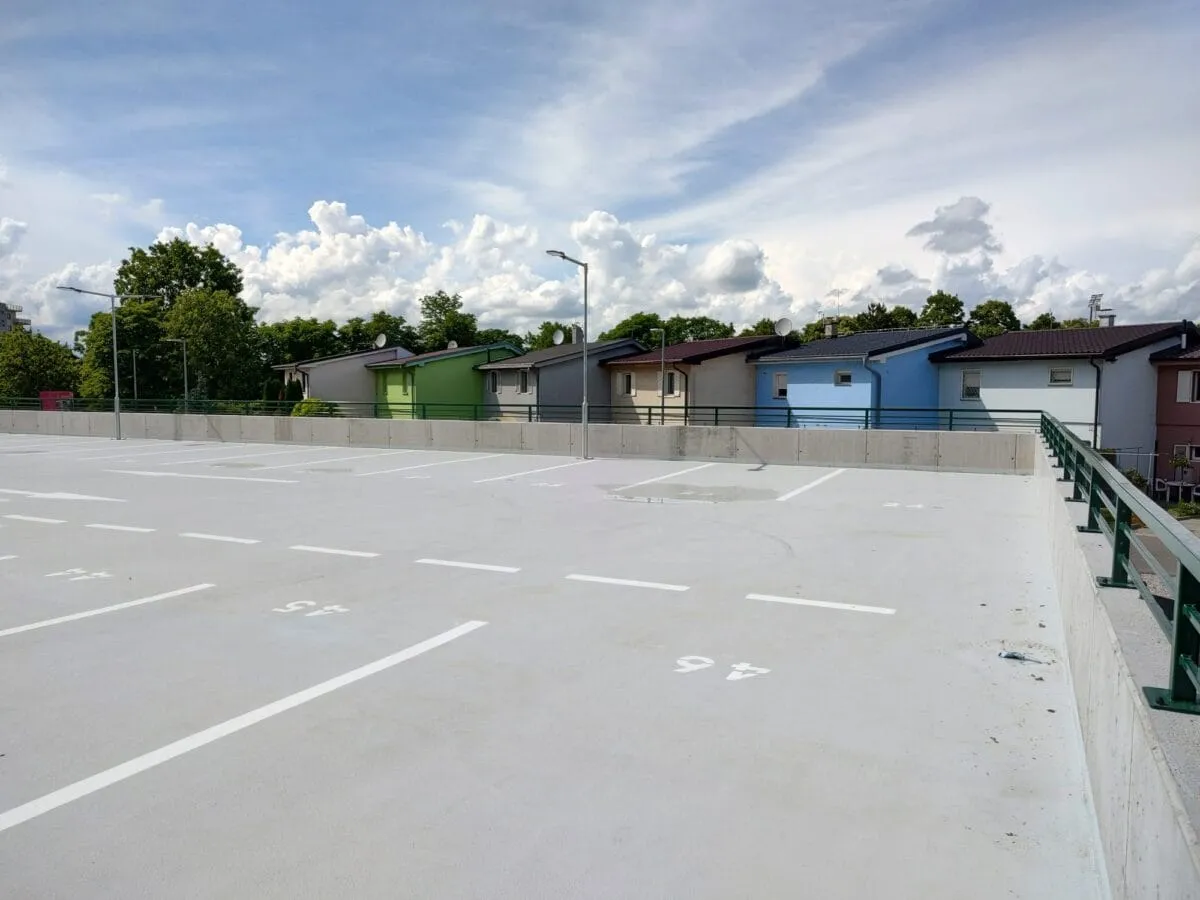 Záchytné parkovisko – Parkovací dom – Železničná – I.etapa
